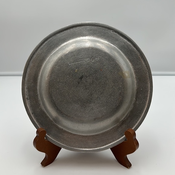 Vintage Wilton Health Love and Wealth and Time To Enjoy Them Pewter Plate / Bowl - Picture 4 of 16